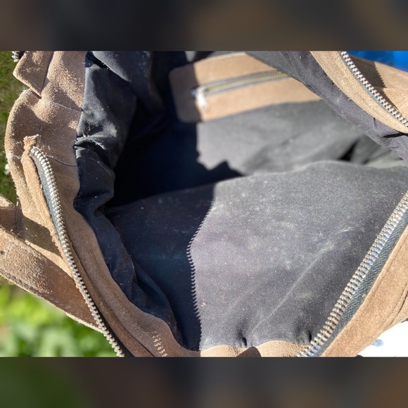 Light Brown suede bag with black studded detail - Picture 4 of 7